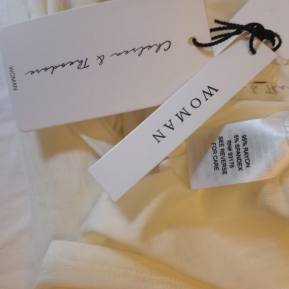 Chelsea & Theodore Tropical Floral Summer Stretch Tee Rayon/Spandex 2x - Picture 4 of 4